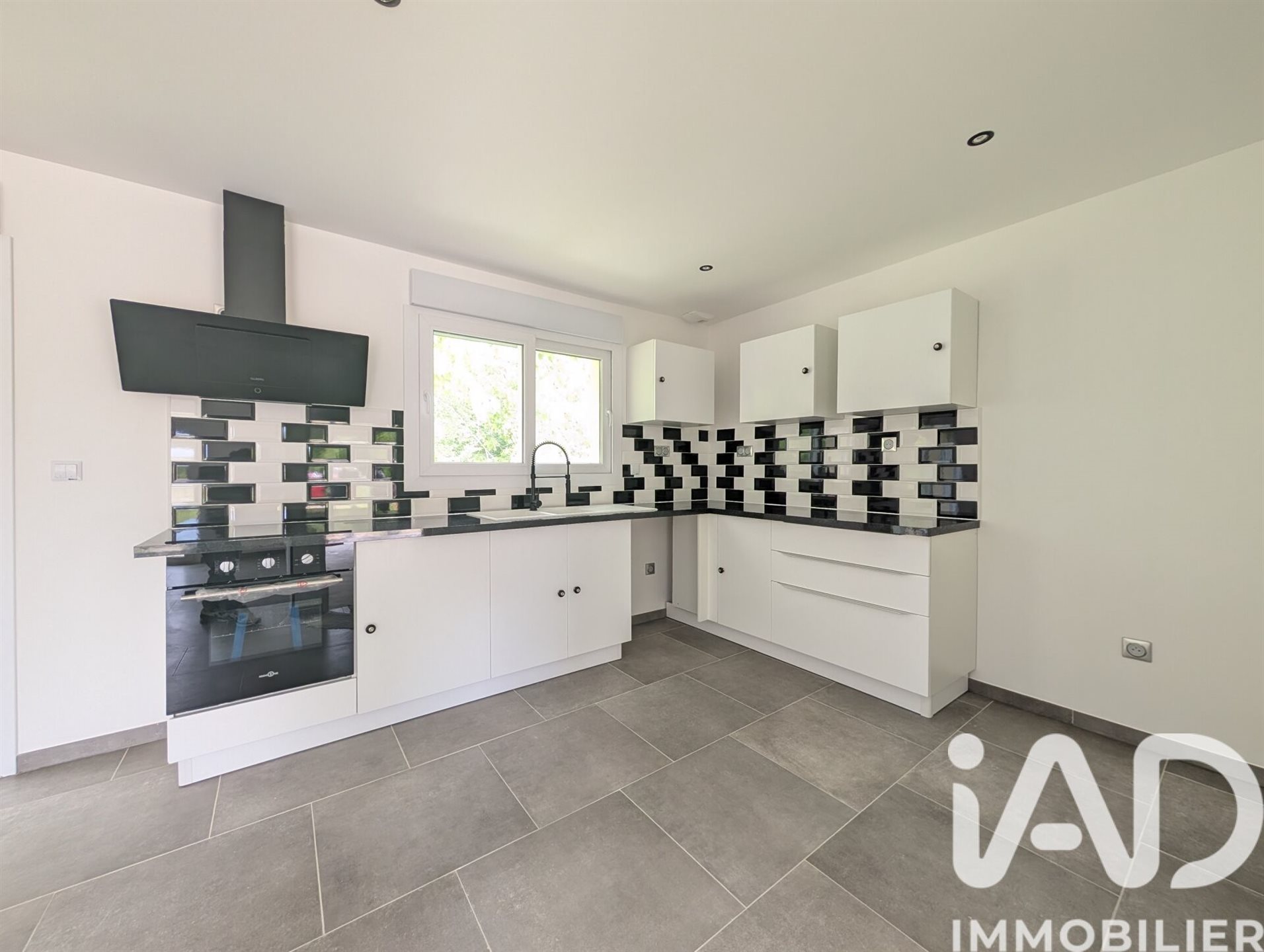 Maison à vendre, 90m², La Meyze