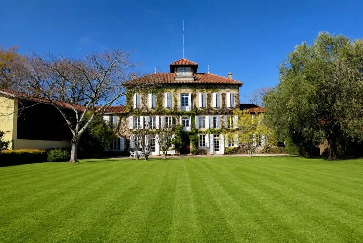 Maison à vendre, 670m², Laguian-Mazous