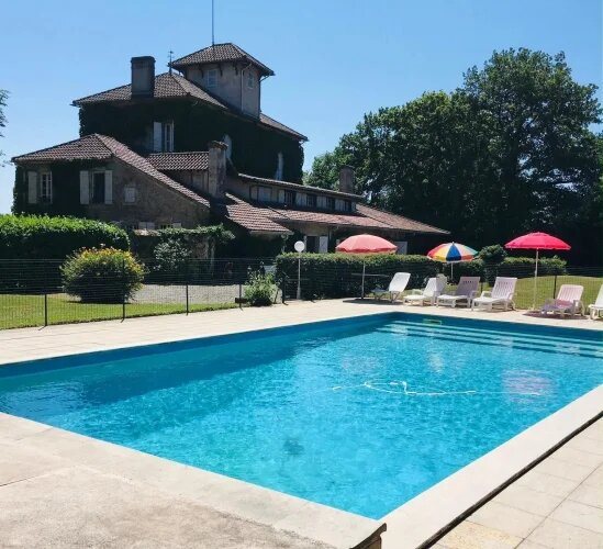 Maison à vendre, 670m², Laguian-Mazous