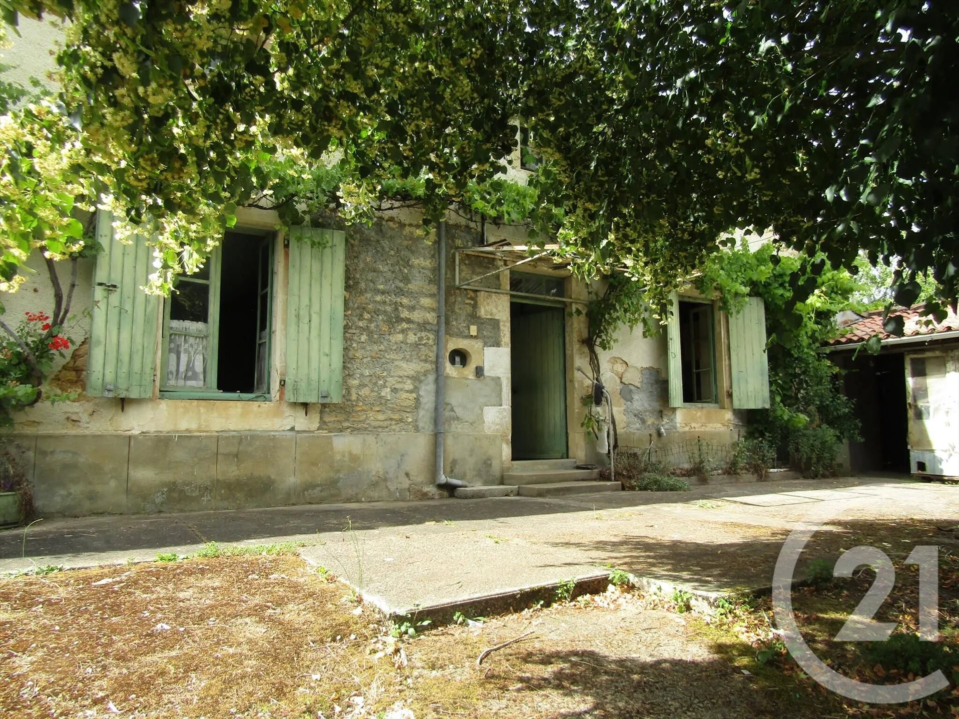 Maison à vendre, 82m², Lezay