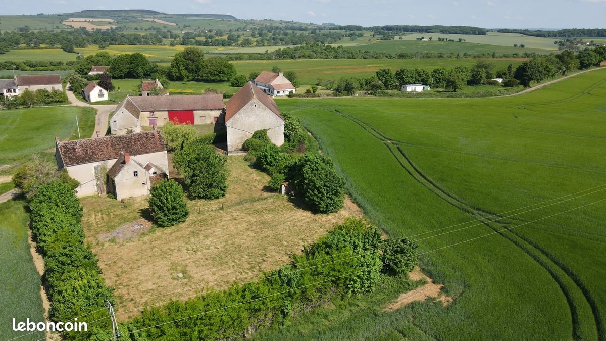 Maison à vendre, 211m², Varzy