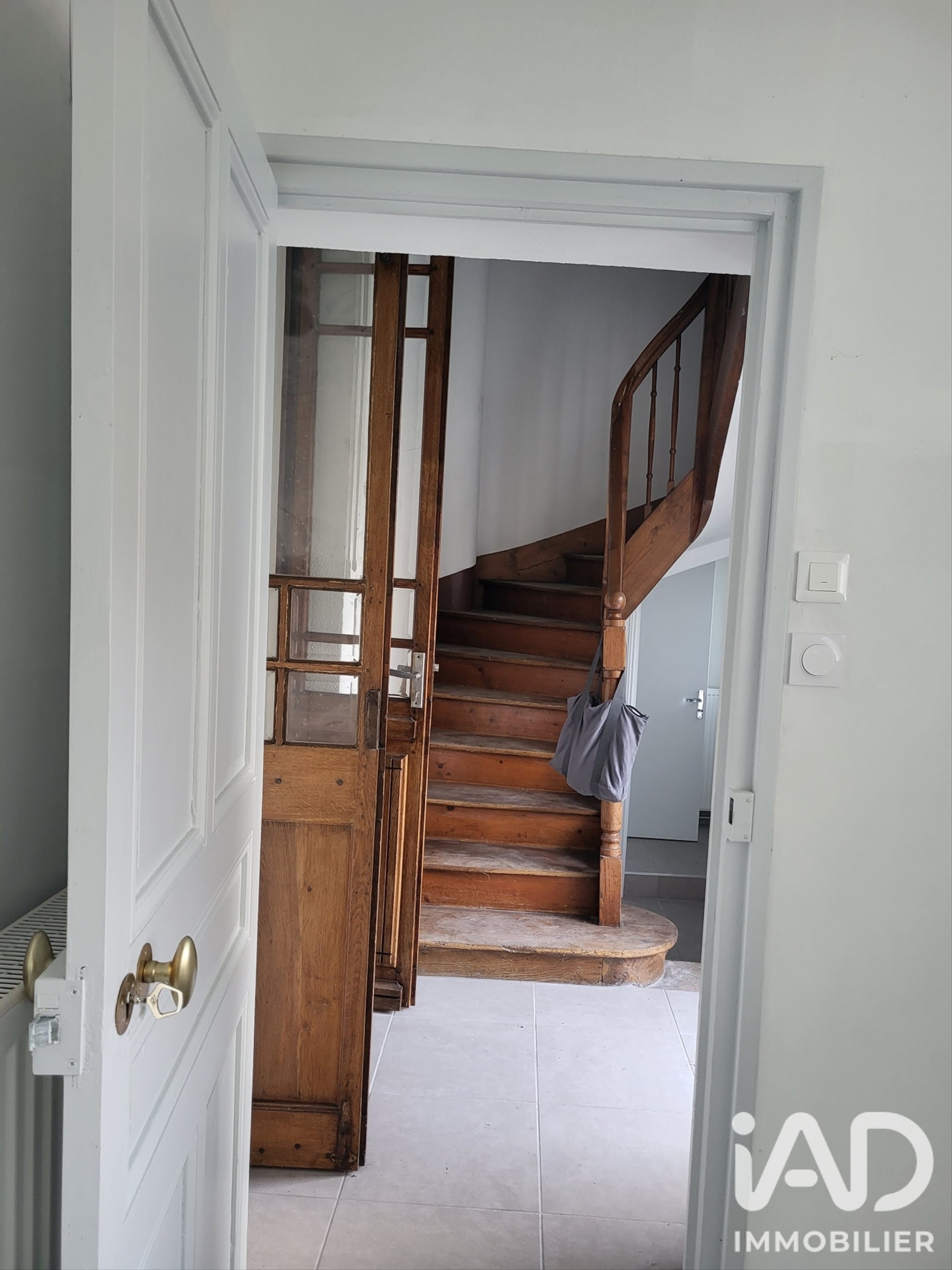 Maison à vendre, 190m², Serrières-de-Briord