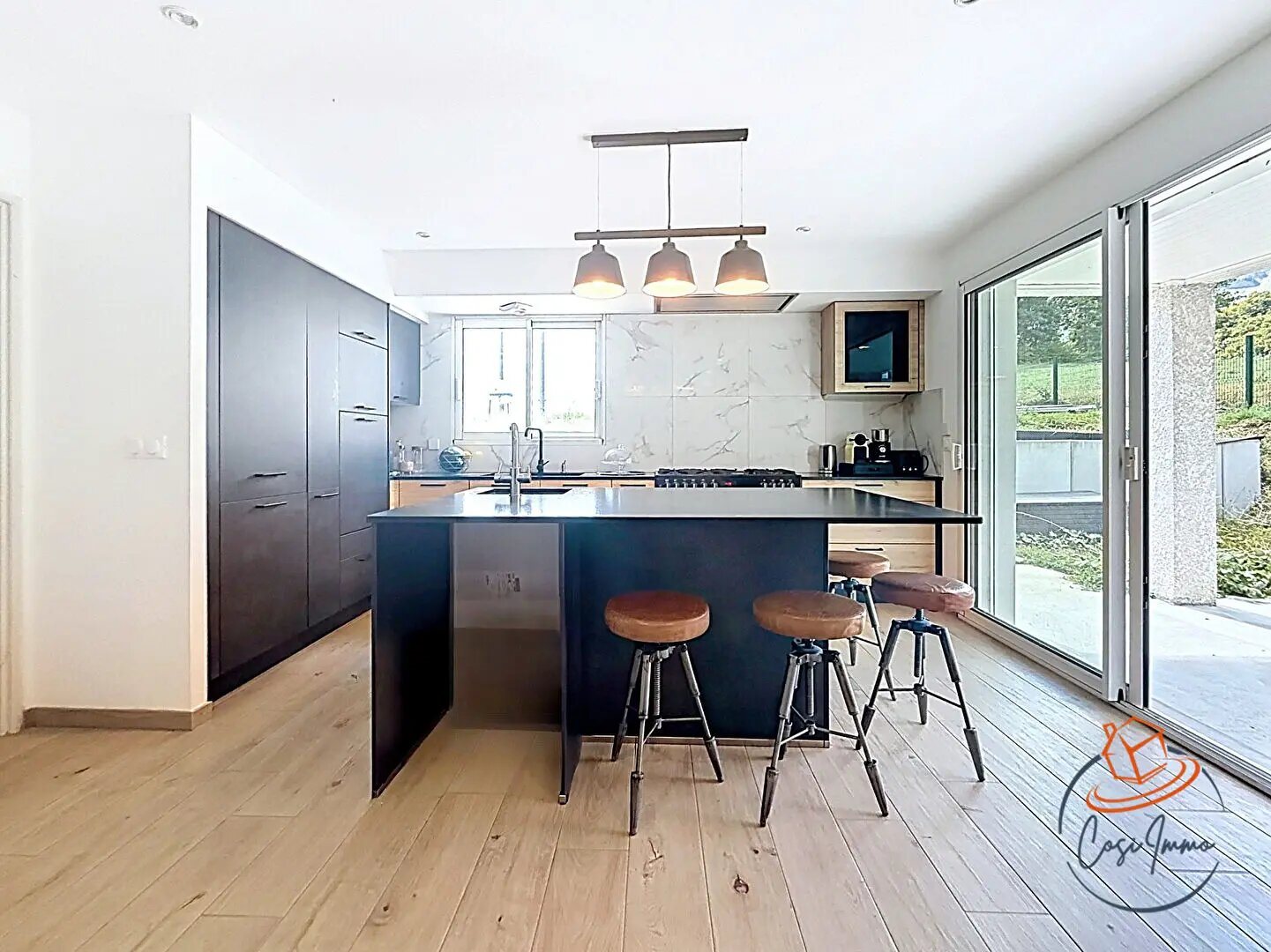 Maison à vendre, 170m², Gex