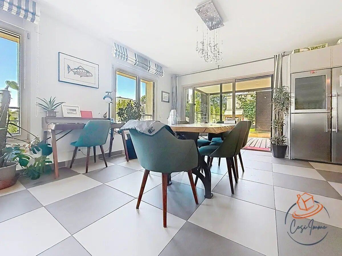 Maison à vendre, 125m², Divonne-les-Bains