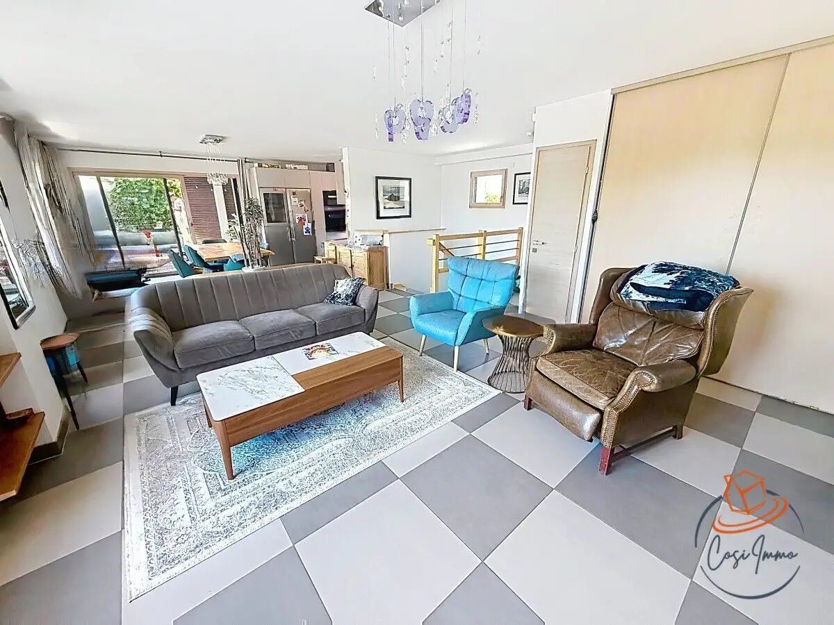 Maison à vendre, 125m², Divonne-les-Bains
