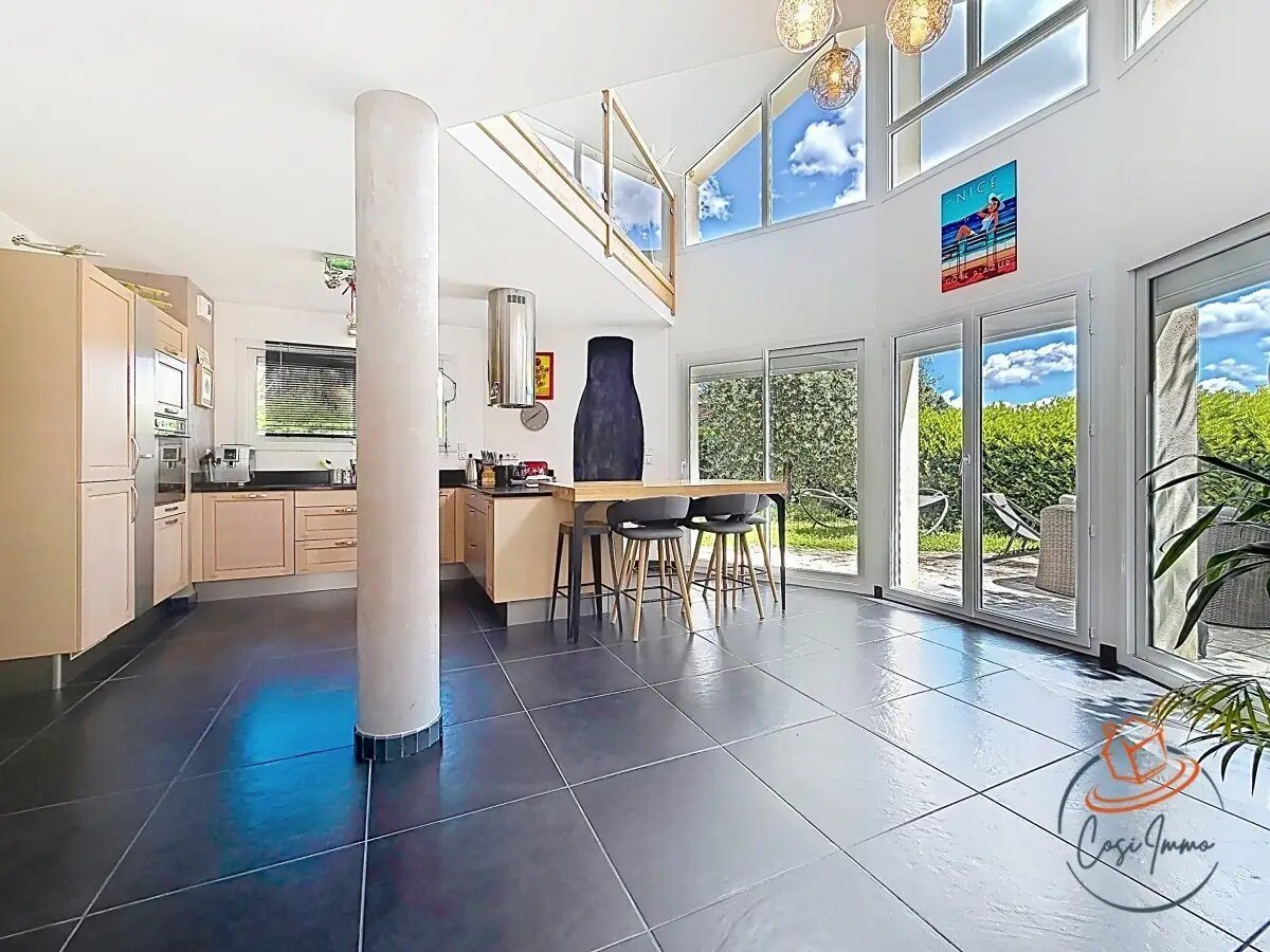 Maison à vendre, 180m², Thoiry