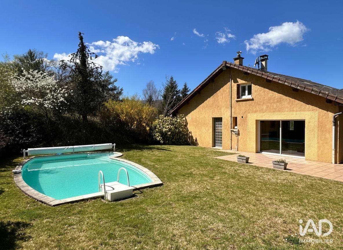 Maison à vendre, 222m², Chanat-la-Mouteyre