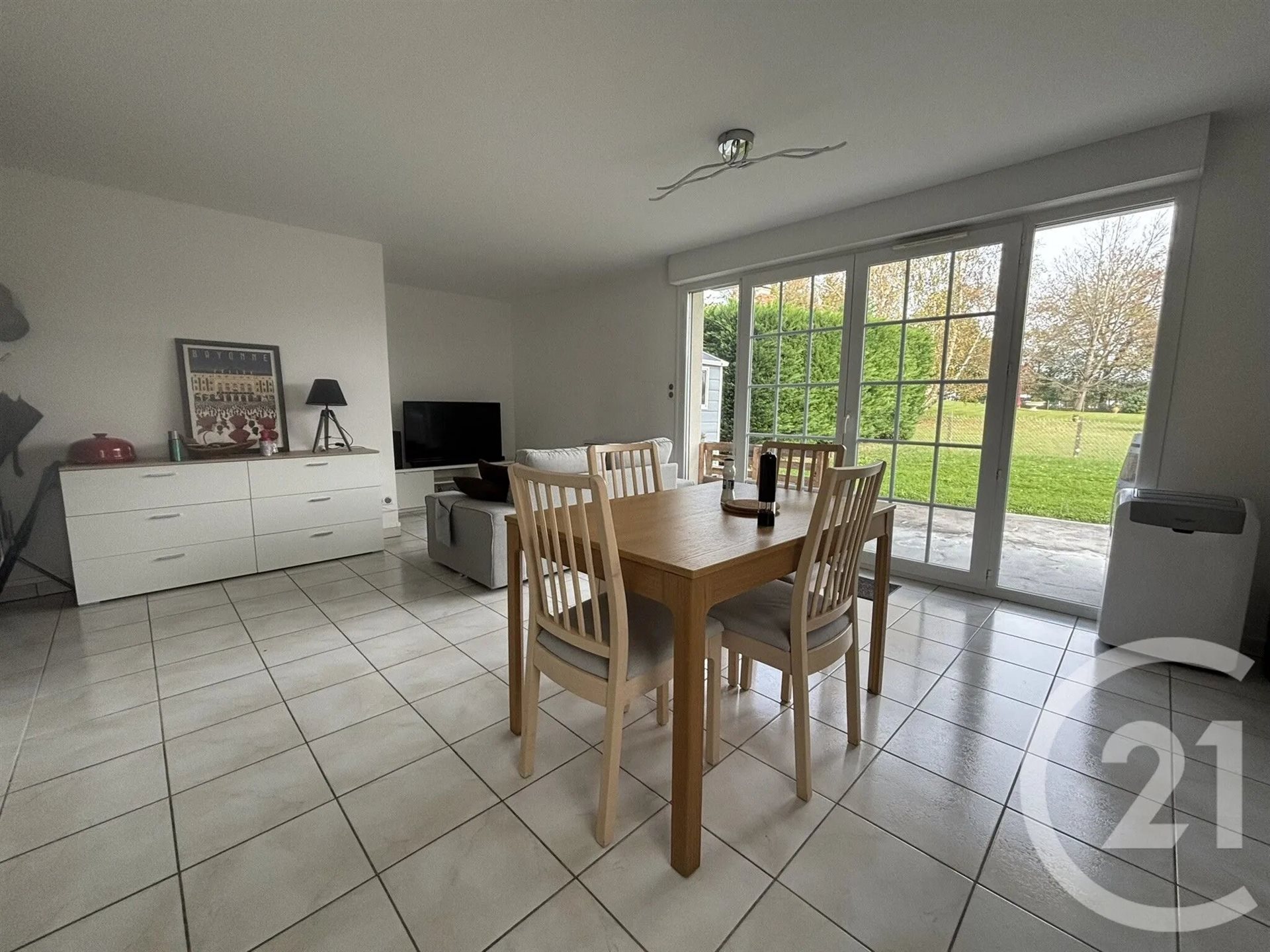 Appartement à louer, 61m², Orthez