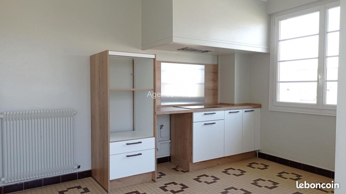 Appartement à louer, 109m², Oloron-Sainte-Marie