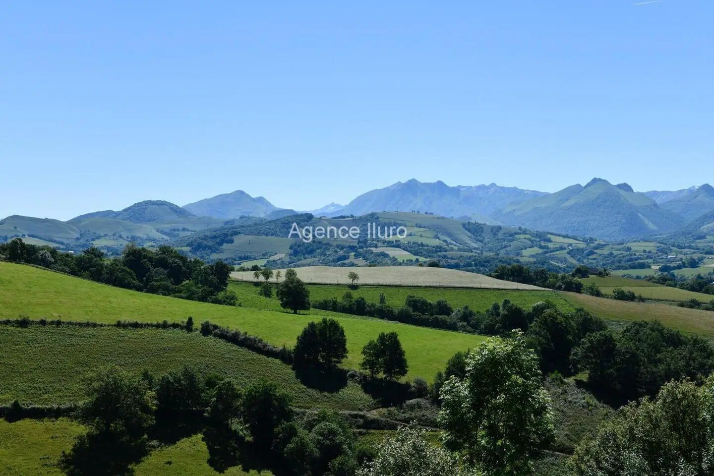 Maison à vendre, 118m², Oloron-Sainte-Marie
