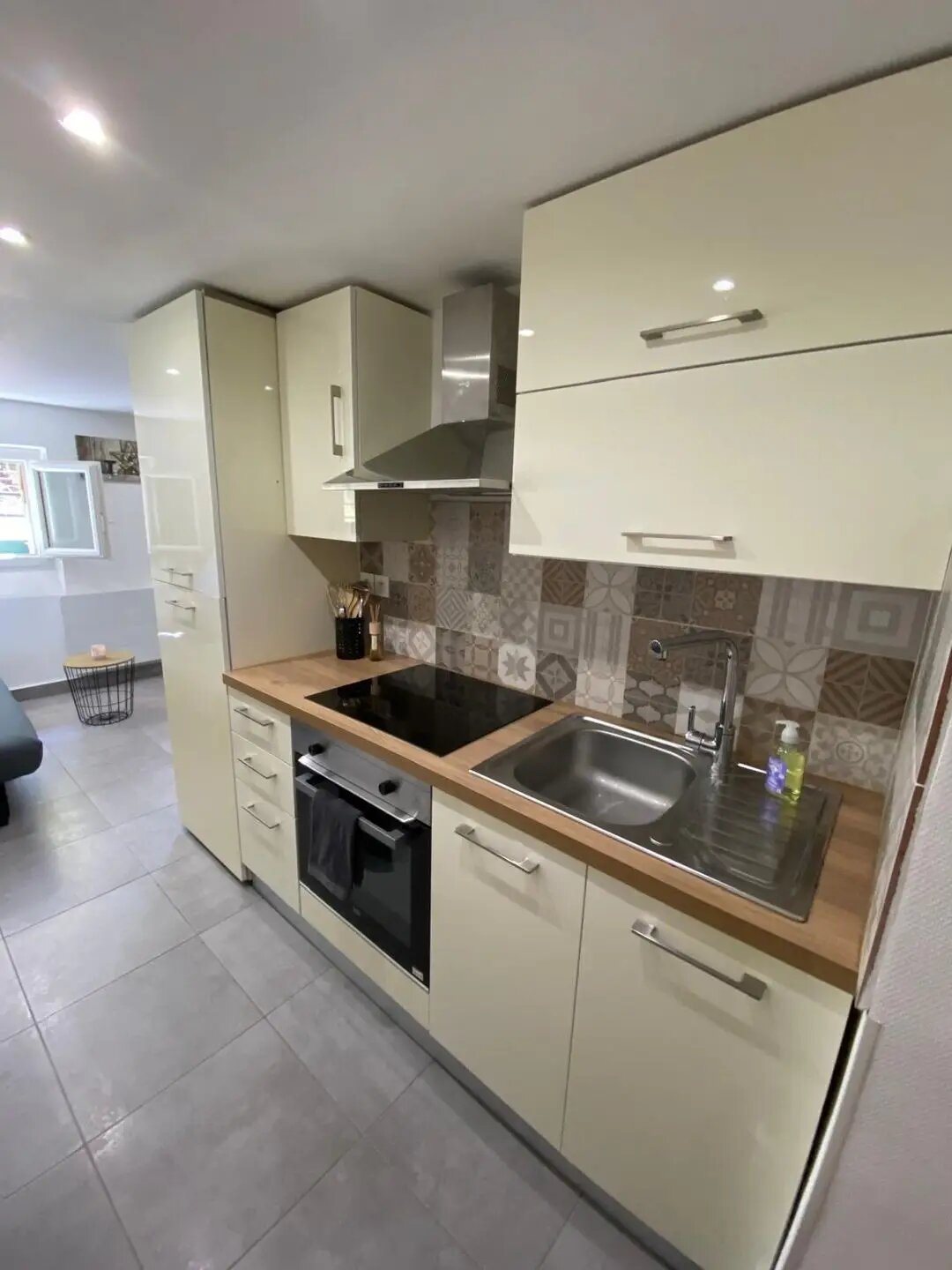 Appartement à louer, 17m², Nice