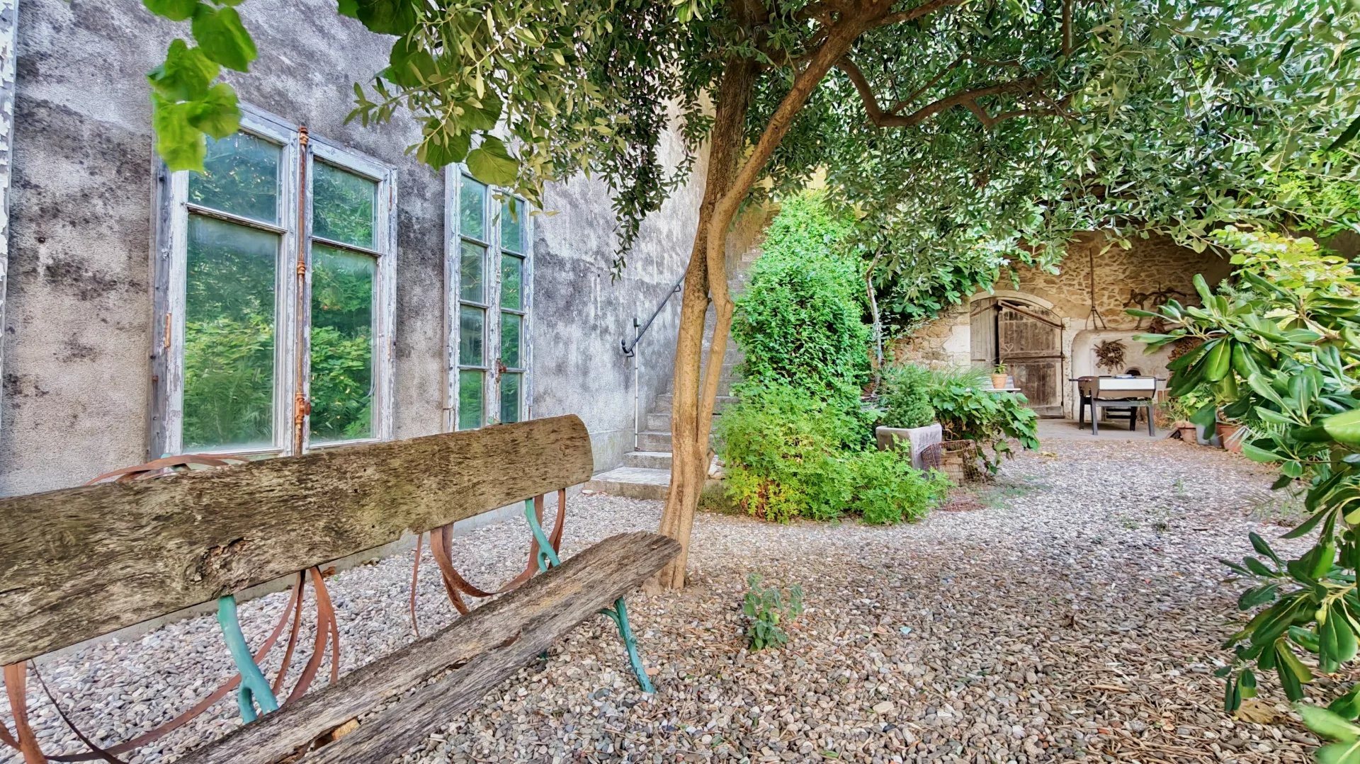 Maison à vendre, 132m², Pouzolles