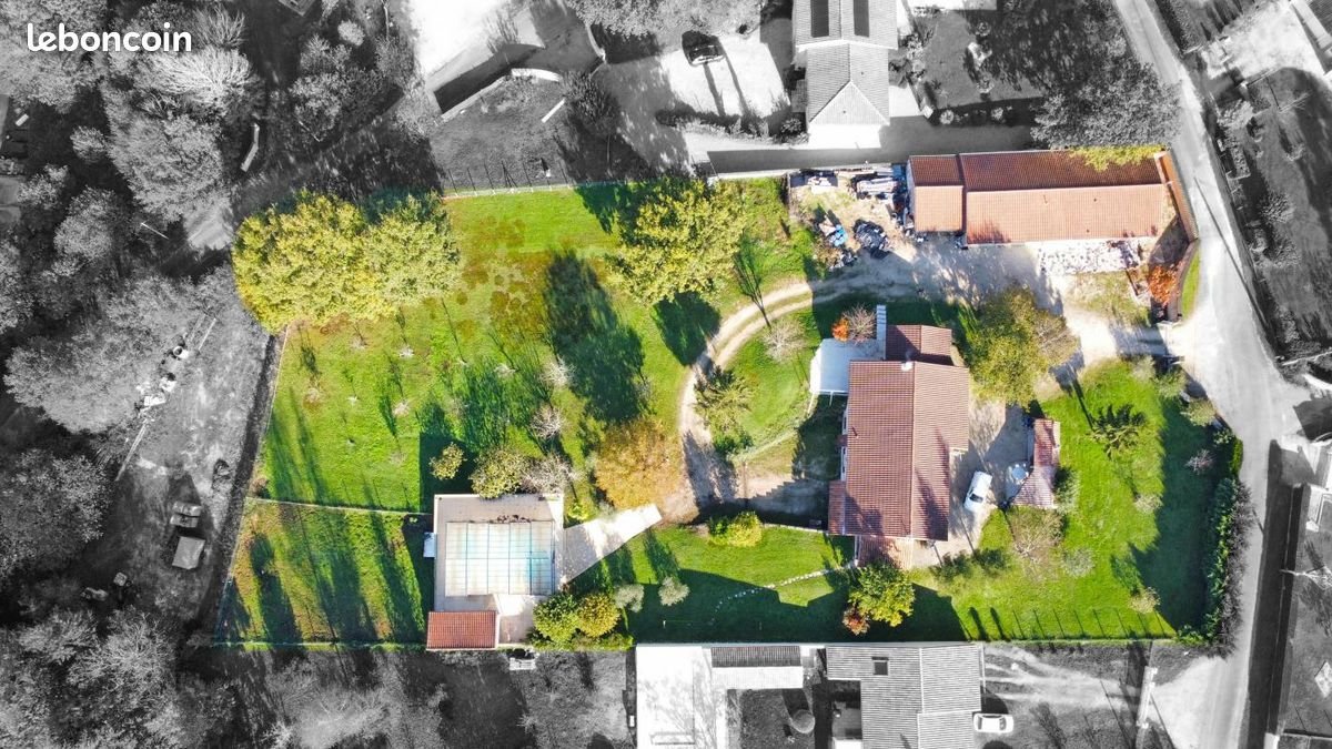 Maison à vendre, 348m², Eglise-Neuve-de-Vergt