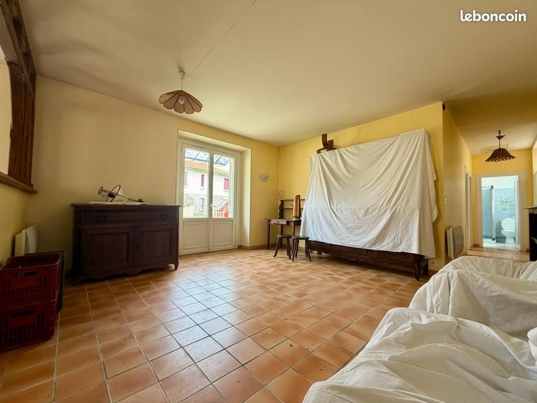 Maison à vendre, 117m², Vergt