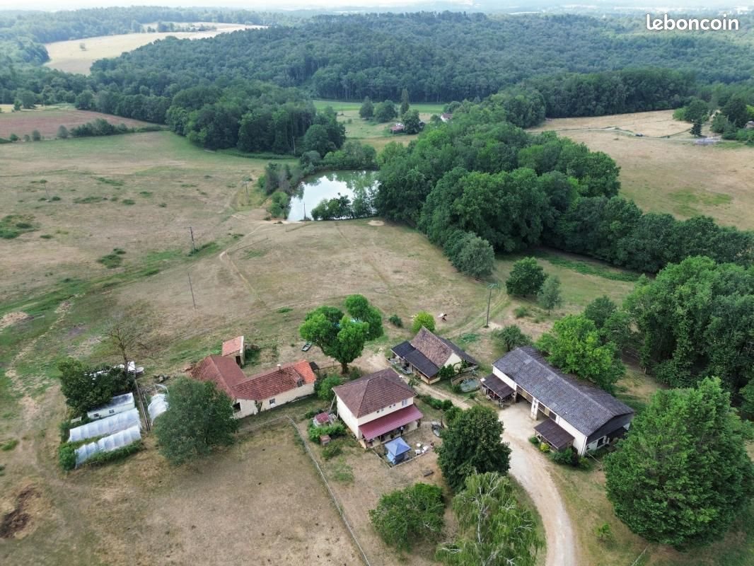 Maison à vendre, 250m², Lacropte