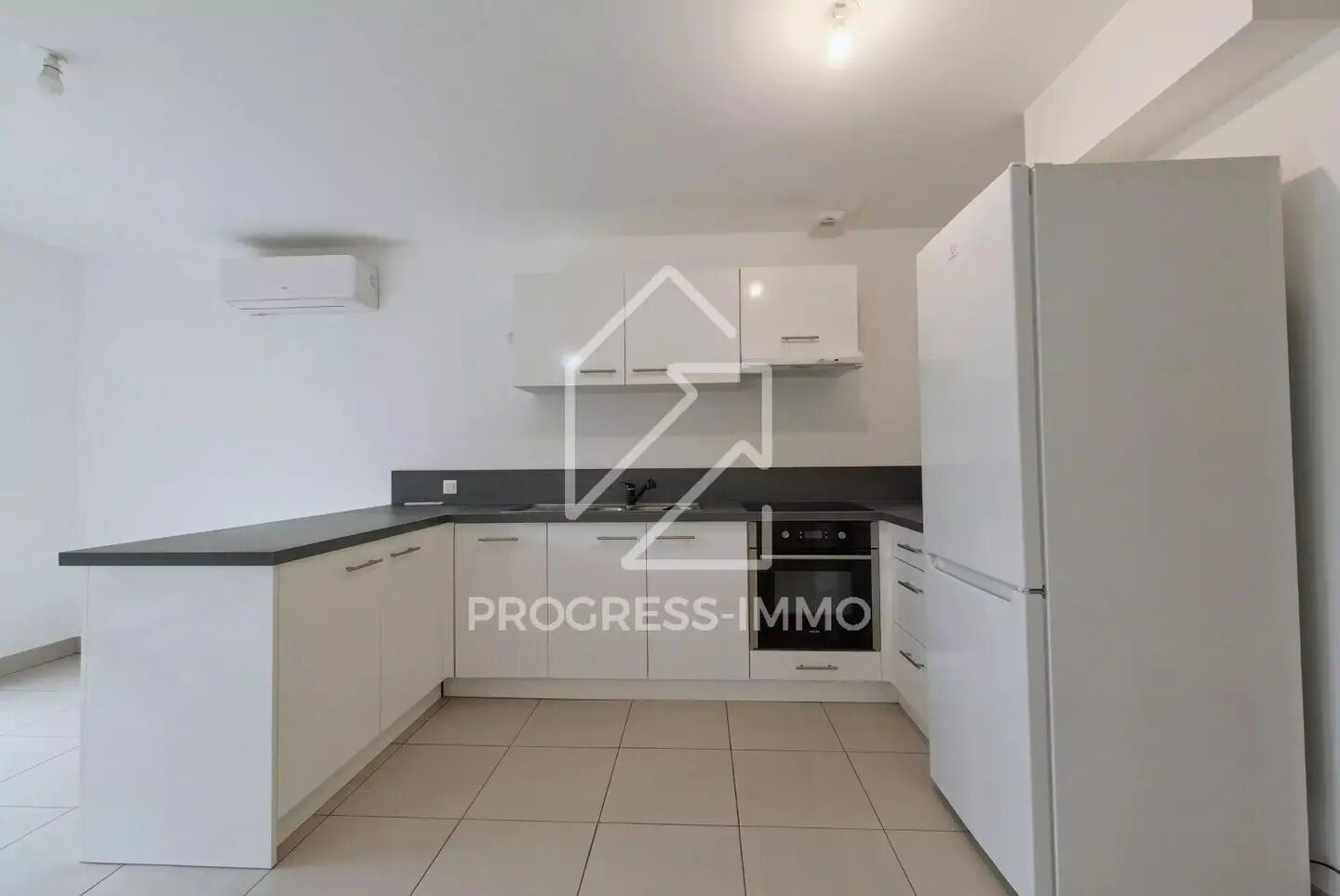 Maison à vendre, 84m², Vaux-le-Pénil