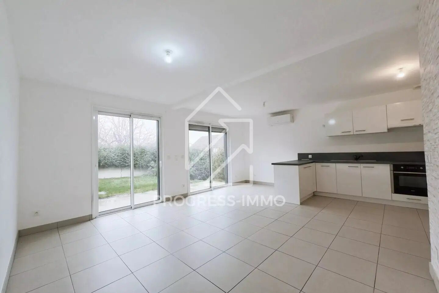 Maison à vendre, 84m², Vaux-le-Pénil