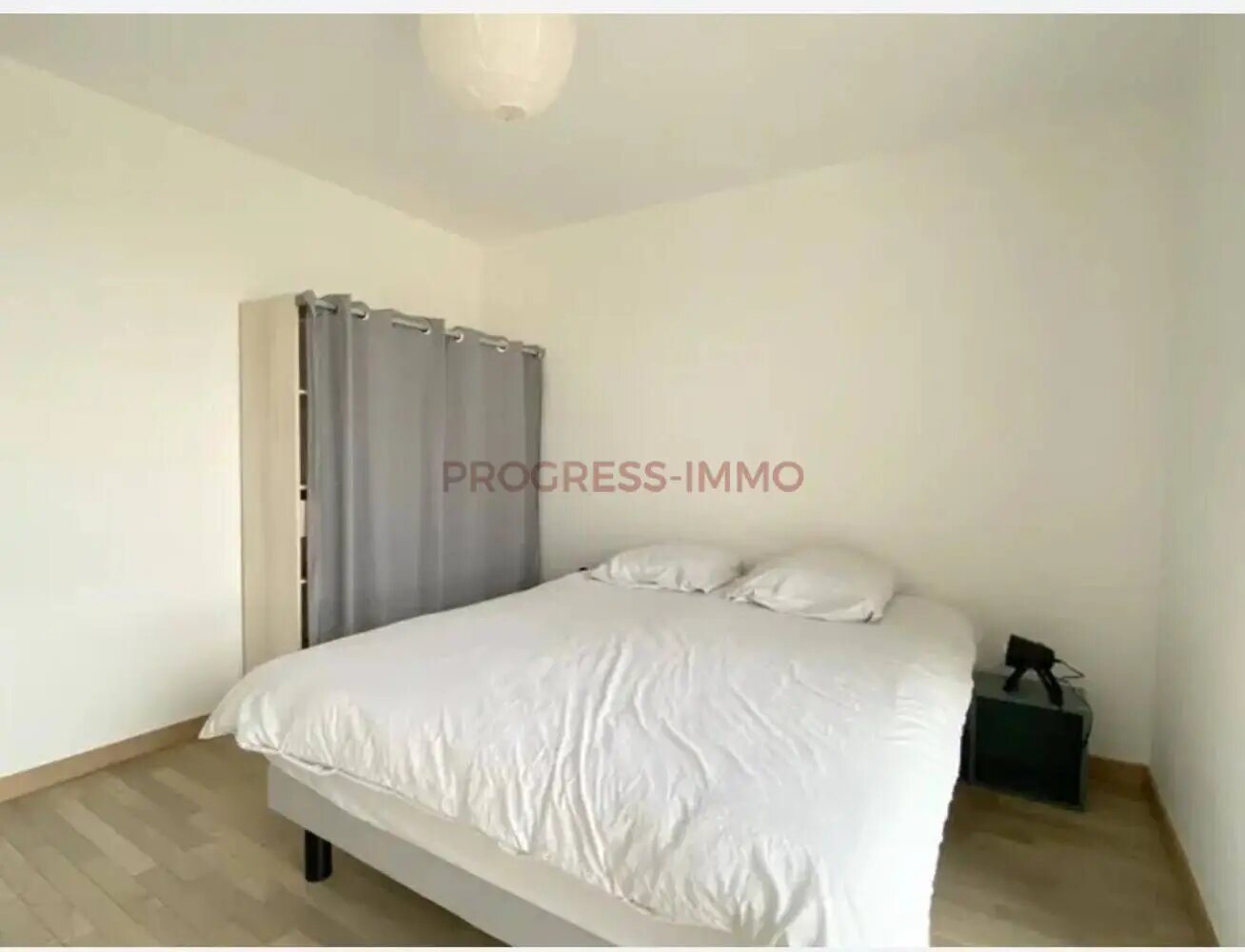 Appartement à louer, 59m², Courbevoie