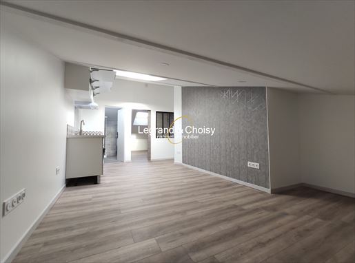Advert pic 0