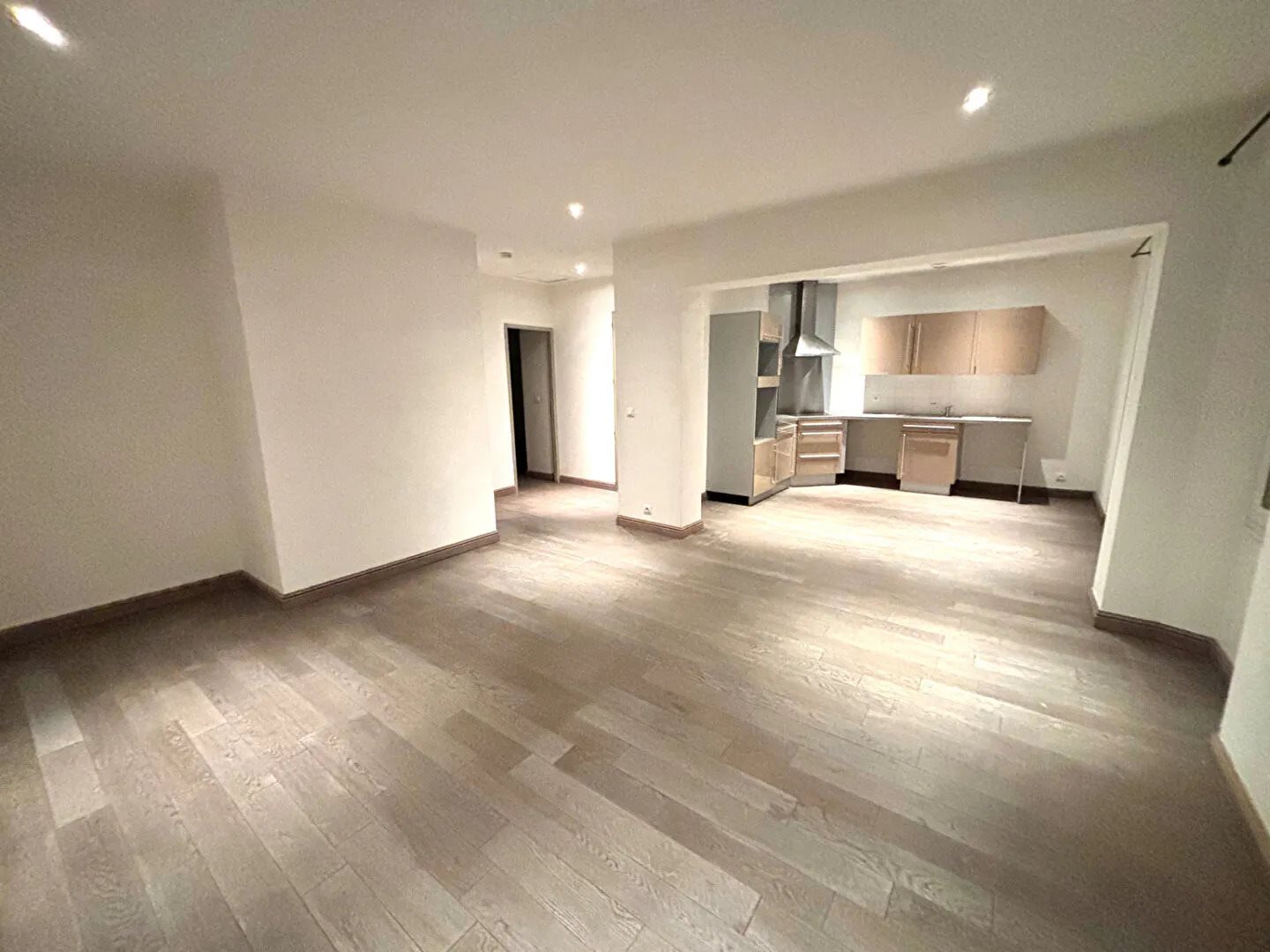 Appartement à louer, 70m², Pertuis