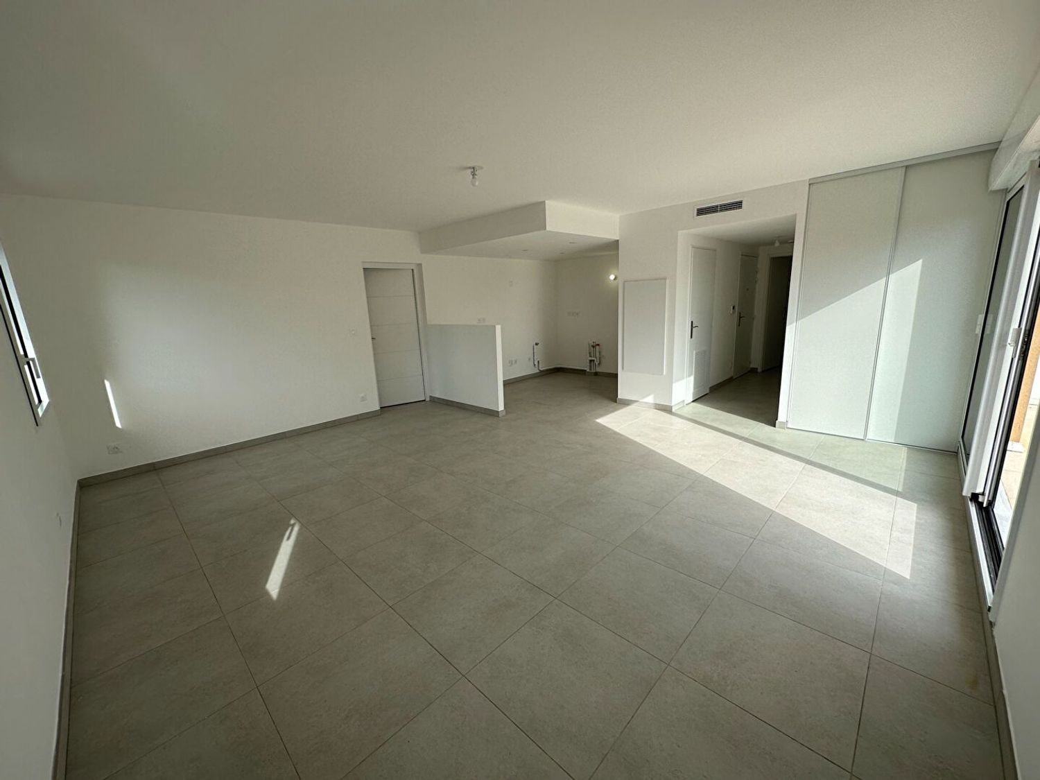 Appartement à louer, 77m², Aix-en-Provence