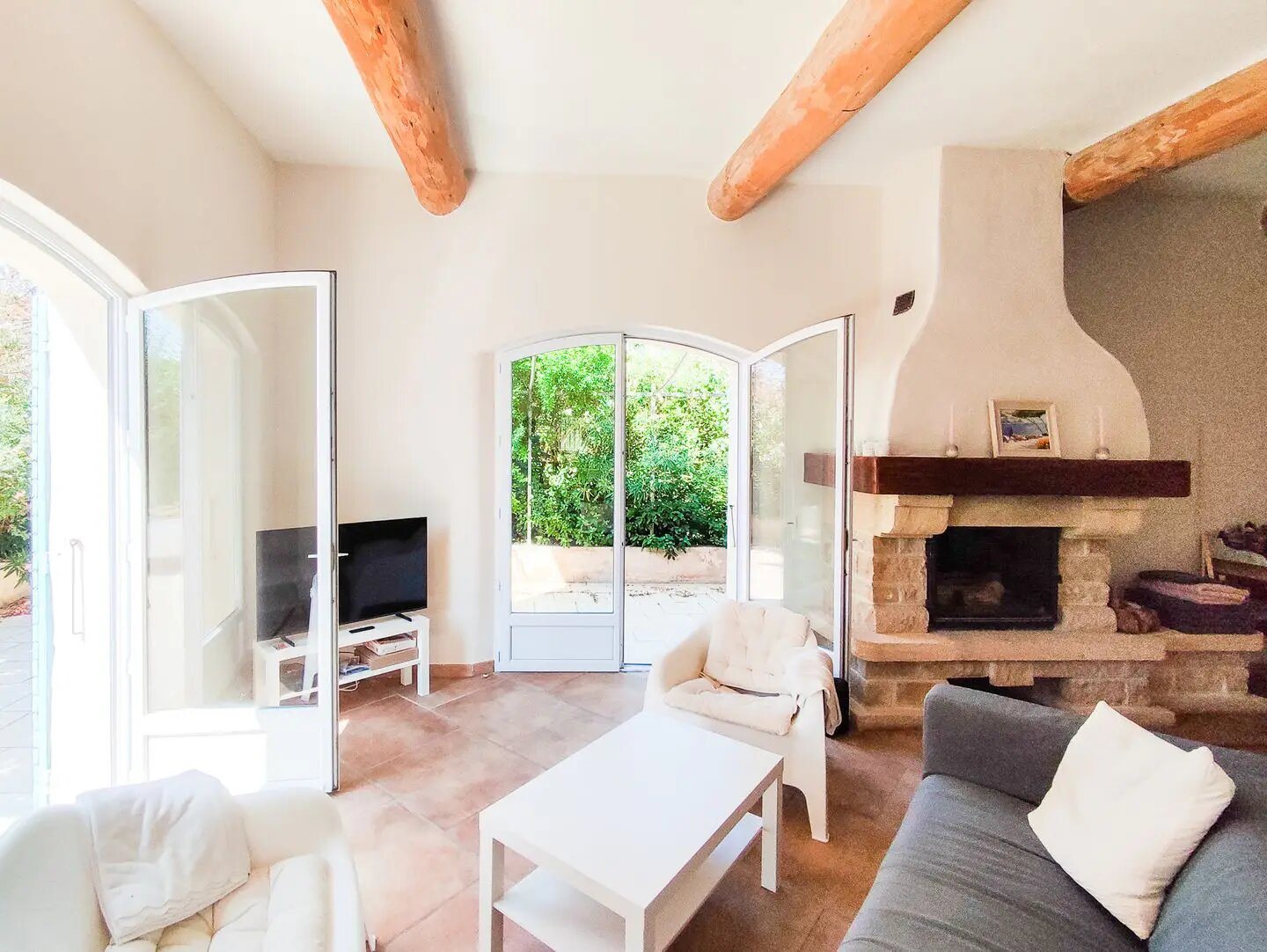 Maison à louer, 220m², Meyreuil