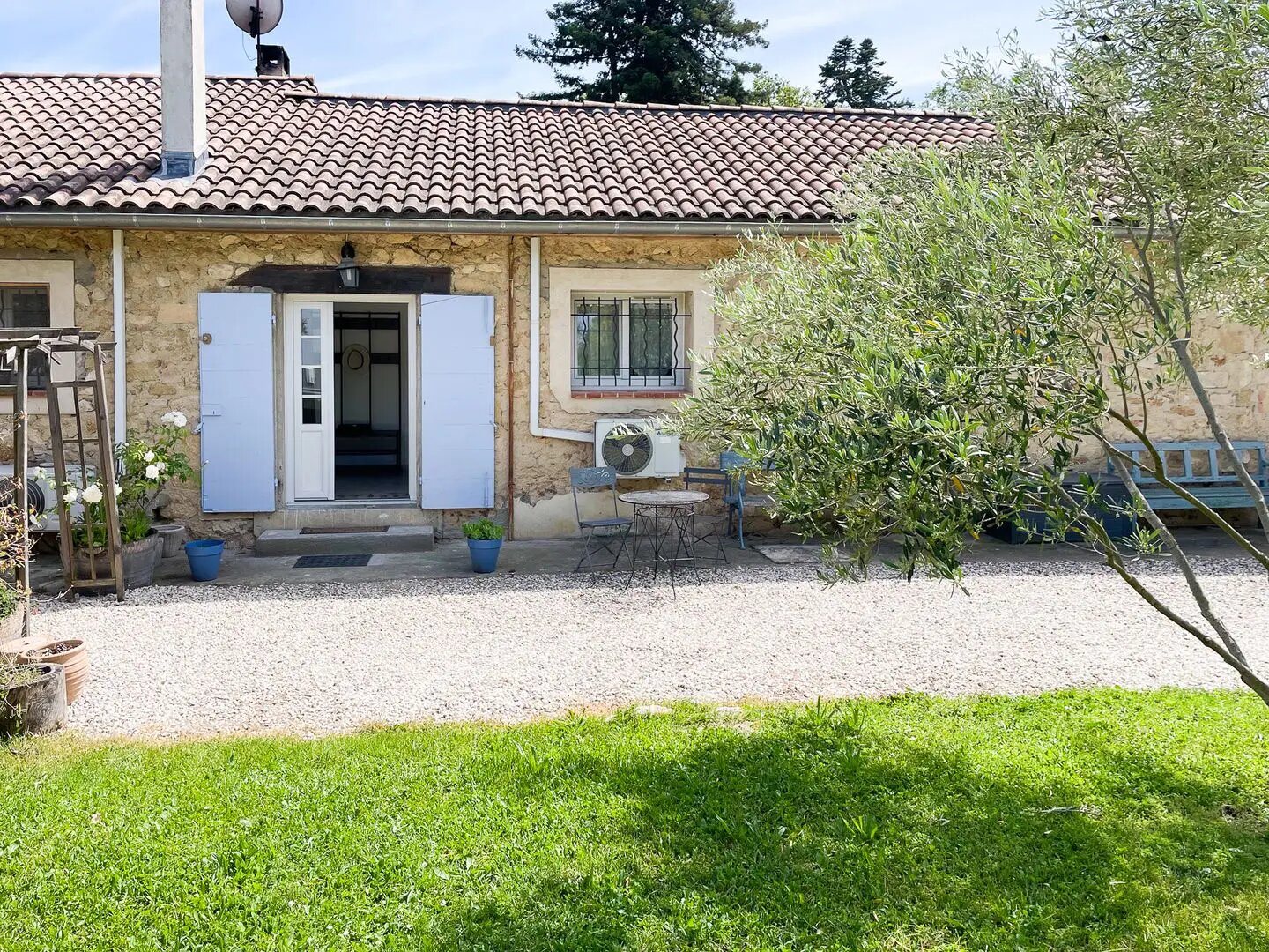 Appartement à louer, 32m², Lambesc
