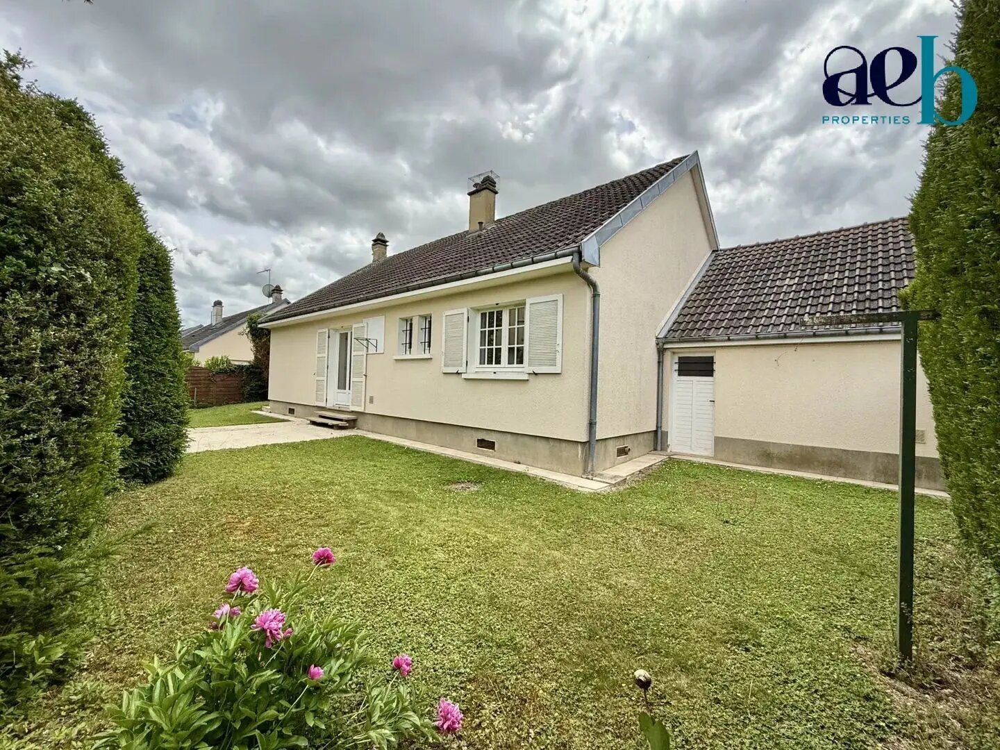Maison à vendre, 121m², La Rivière-de-Corps