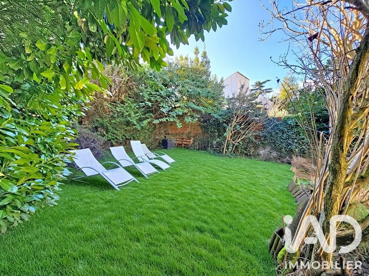 Maison à vendre, 205m², Suresnes