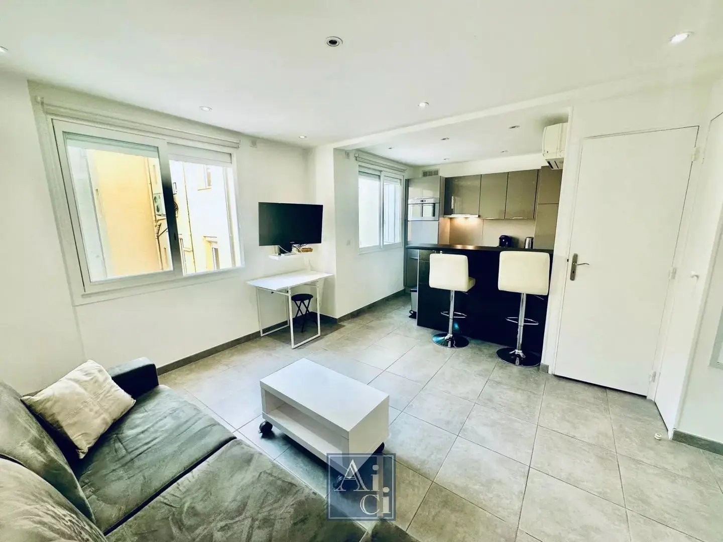 Appartement à louer, 22m², Cannes