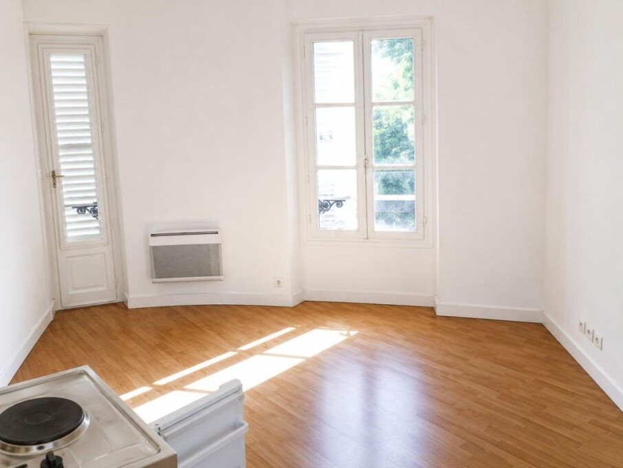 Appartement à louer, 19m², Versailles