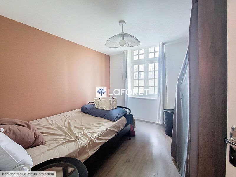 Appartement à louer, 81m², La Fère