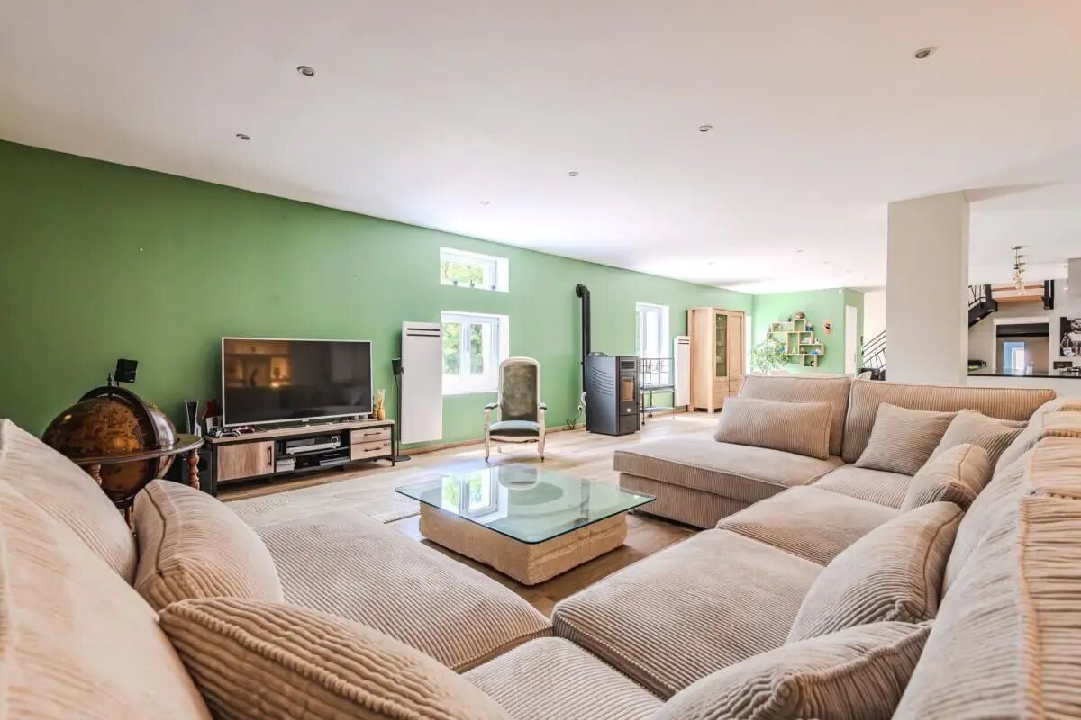Maison à vendre, 286m², Crépy