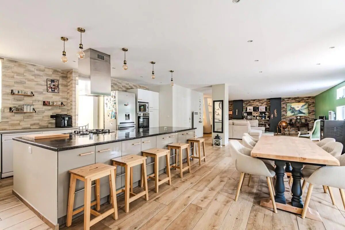 Maison à vendre, 286m², Crépy