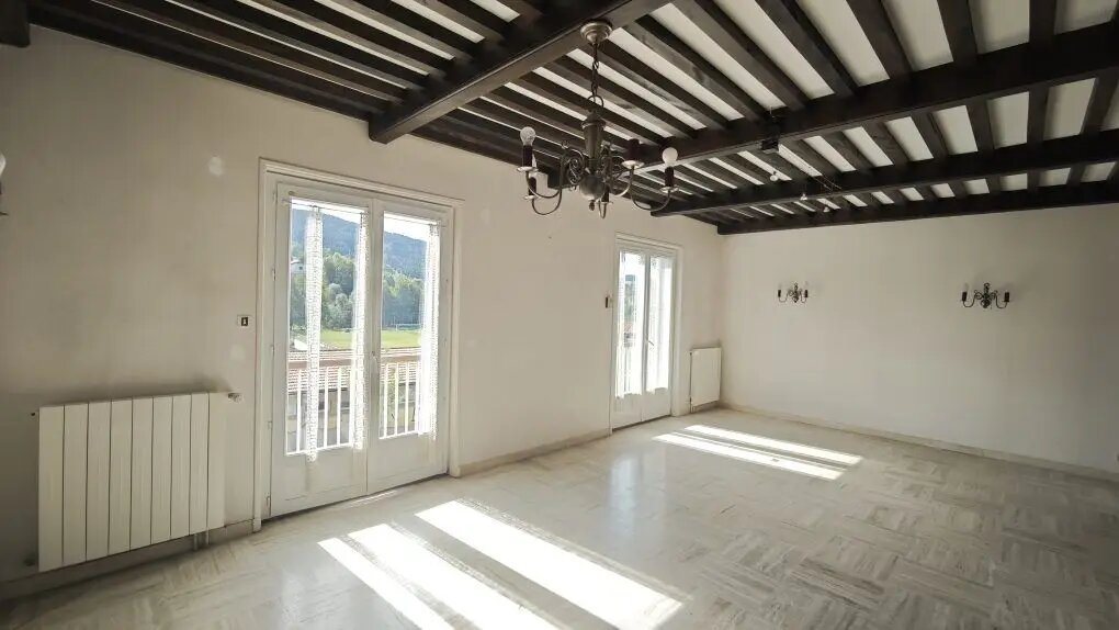 Maison à vendre, 138m², Riotord