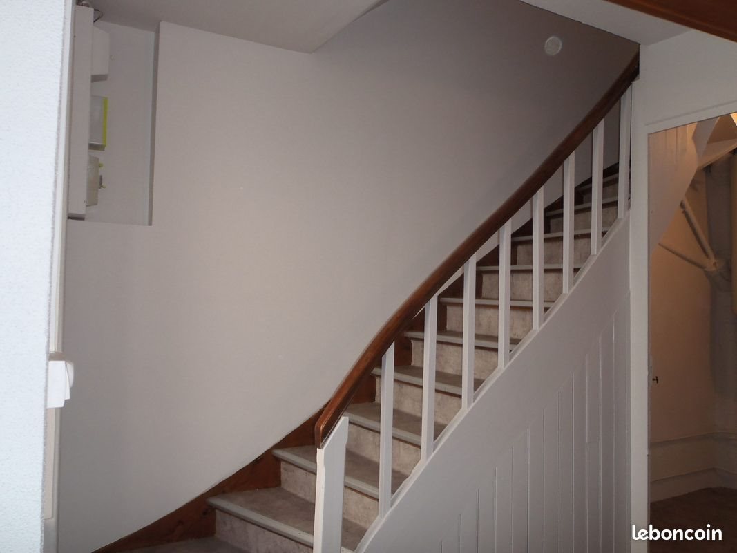 Maison à louer, 55m², Saint-Bonnet-le-Château