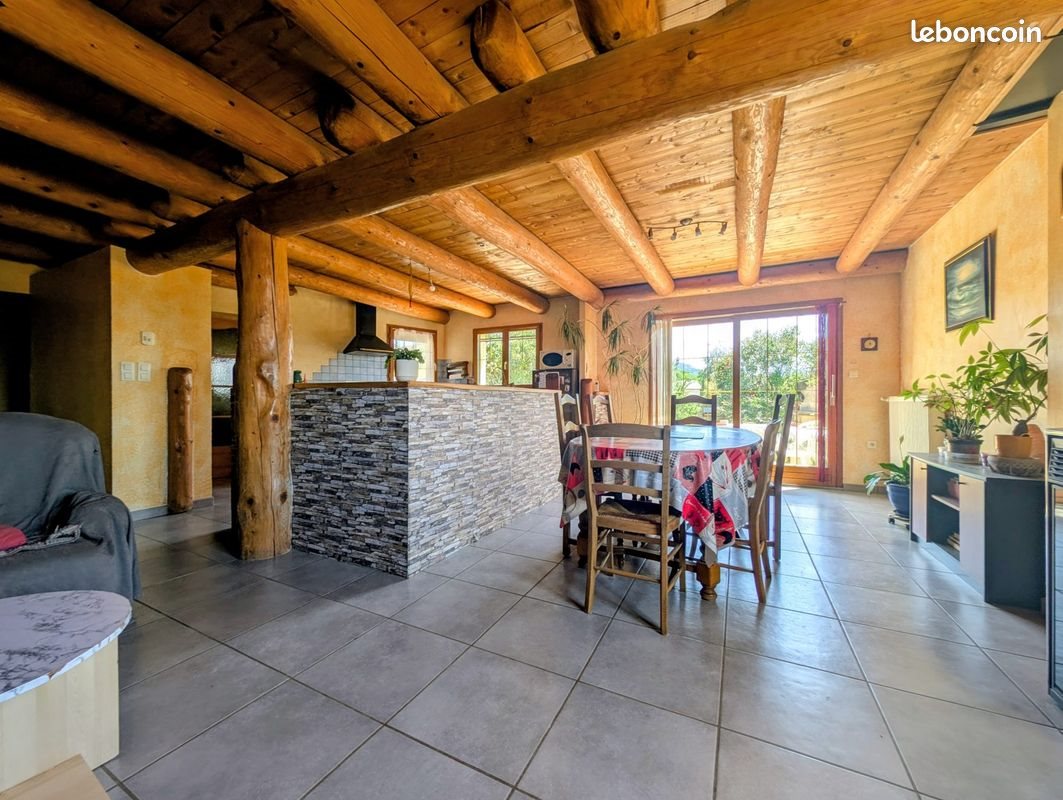 Maison à vendre, 140m², Yssingeaux
