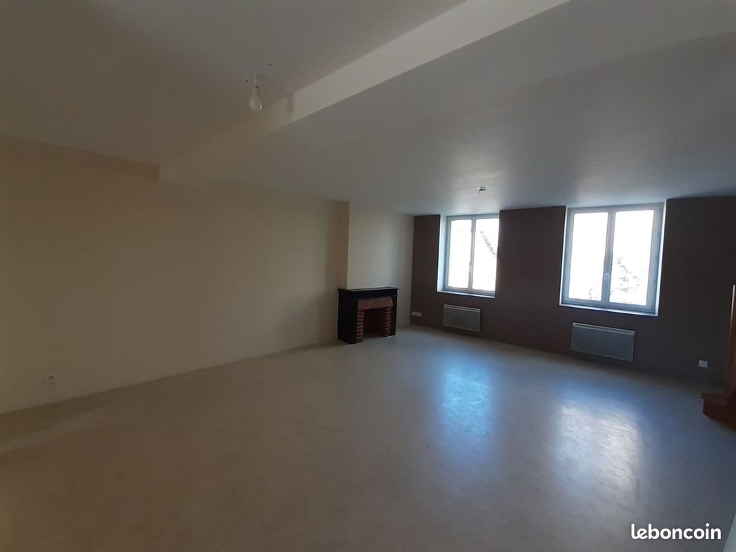 Appartement à louer, 60m², Saint-Ferréol-d'Auroure