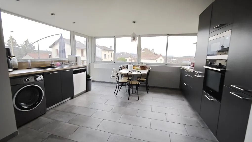 Maison à vendre, 275m², Bas-en-Basset