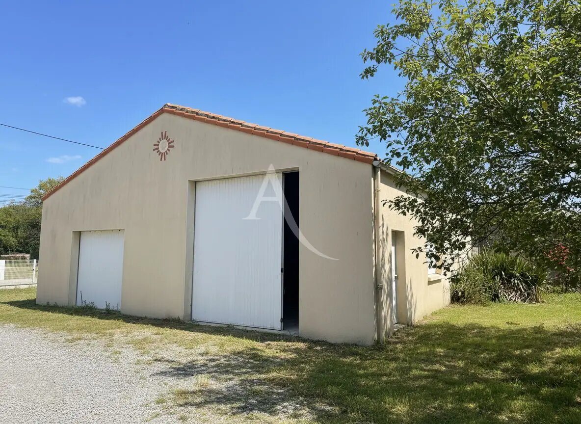 Maison à vendre, 135m², Saint-Hilaire-de-Chaléons