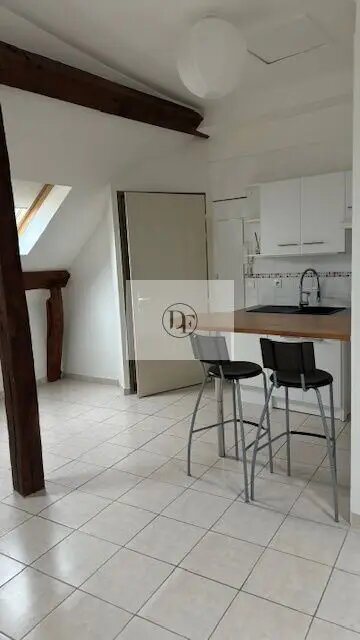 Appartement à louer, 25m², Beaune-la-Rolande
