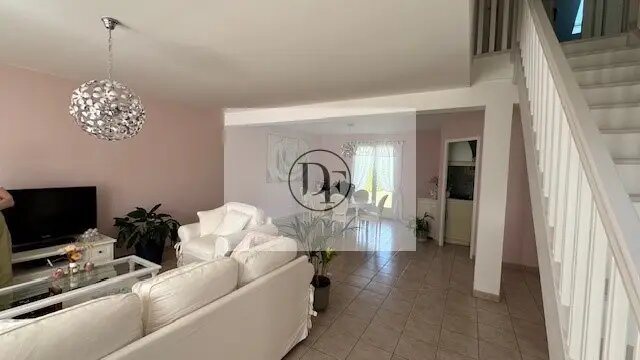Maison à vendre, 125m², Chambon-la-Forêt