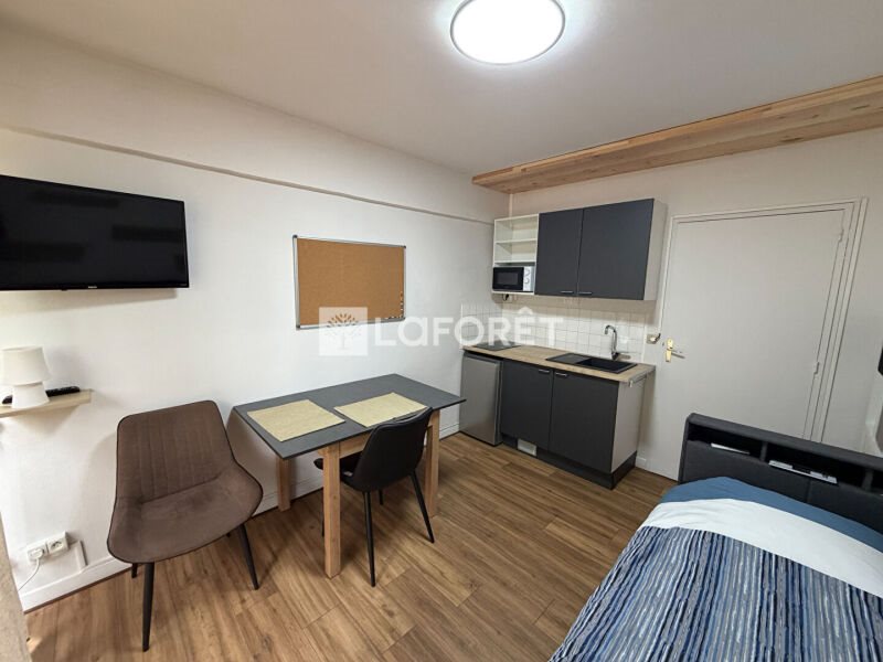 Appartement à louer, 17m², Châlons-en-Champagne