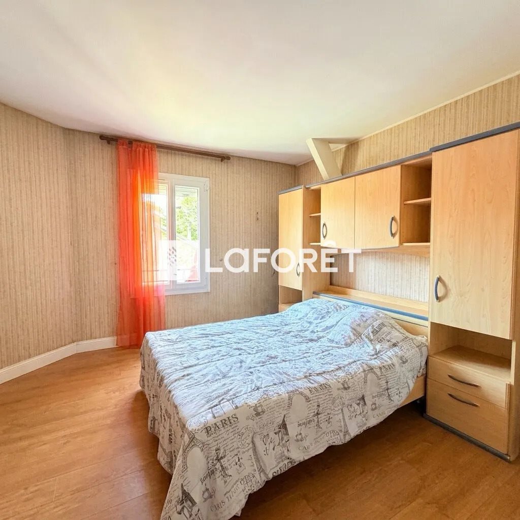 Maison à vendre, 188m², Attigny