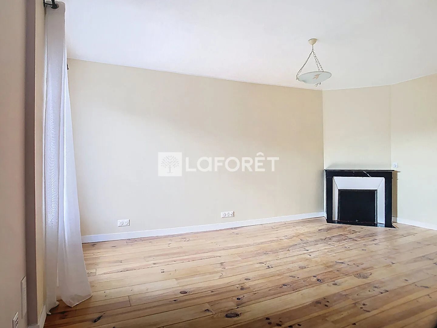 Appartement à louer, 66m², Vouziers