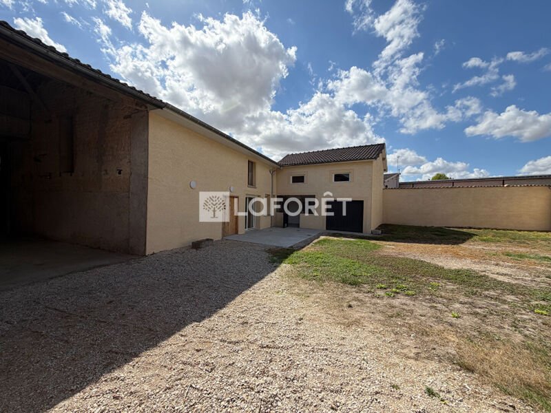 Maison à louer, 152m², Courtisols