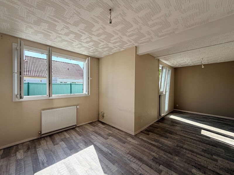 Maison à vendre, 83m², Sarry