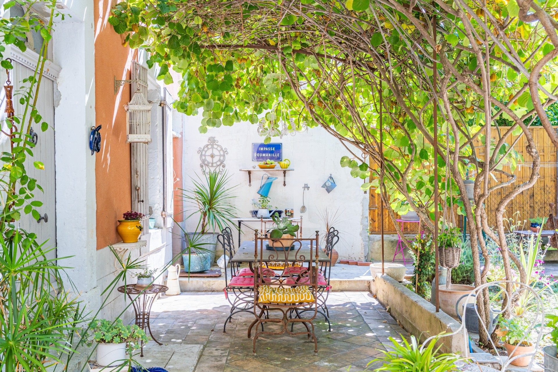 Maison à vendre, 215m², Sainte-Cécile-les-Vignes