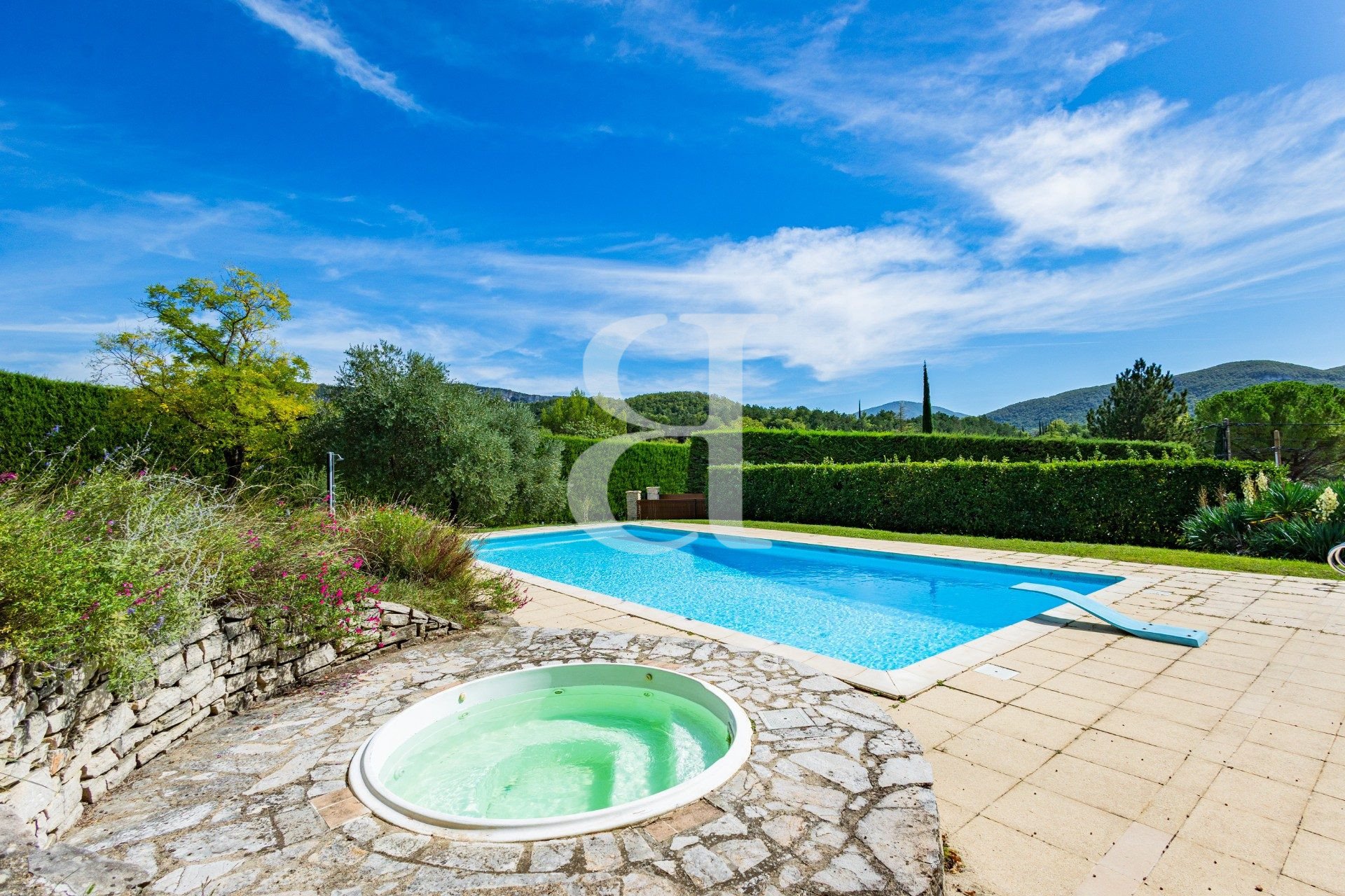 Maison à vendre, 146m², La Bégude-de-Mazenc