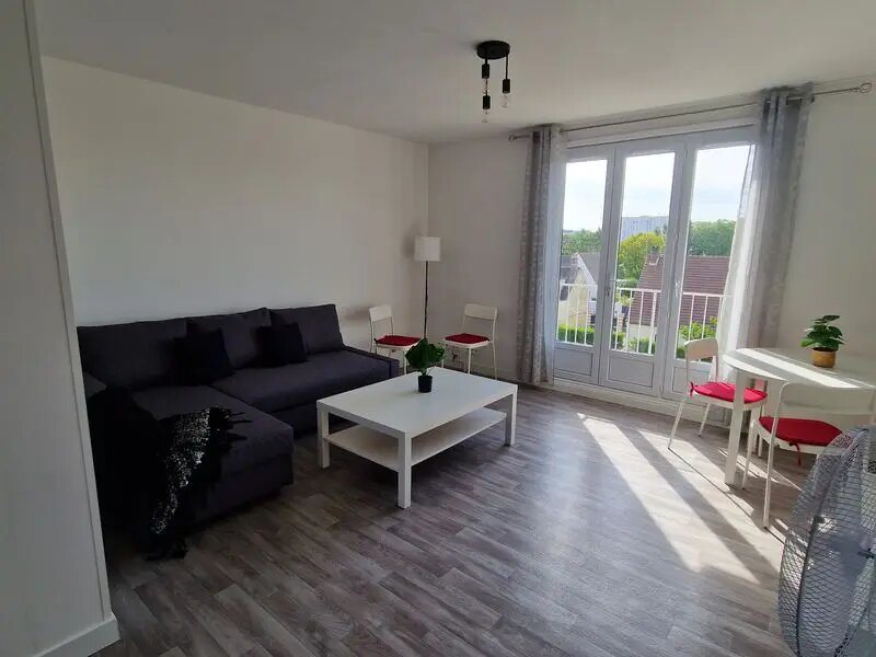 Appartement à louer, 61m², Compiègne